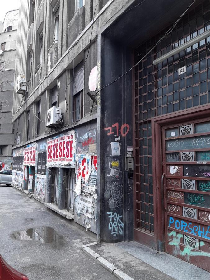 Carol 51 Hostel 布加勒斯特 外观 照片